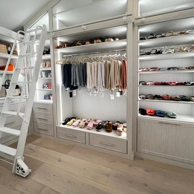 Custom Closets