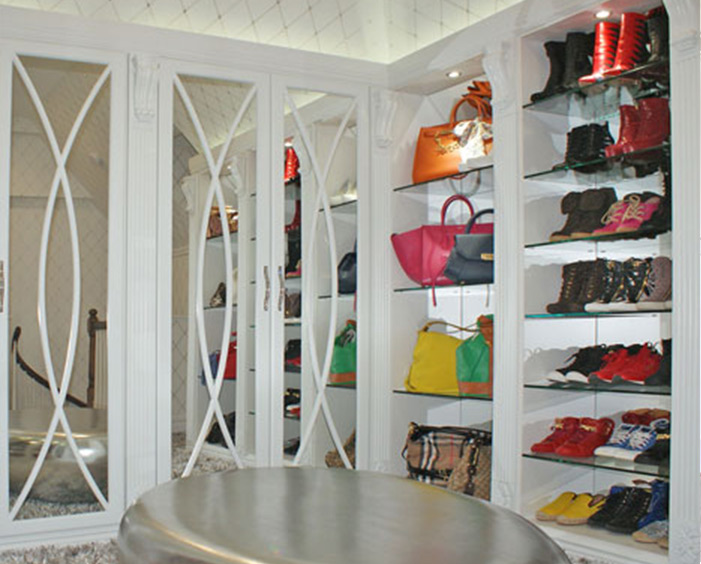 Custom closets Shoe rack NY