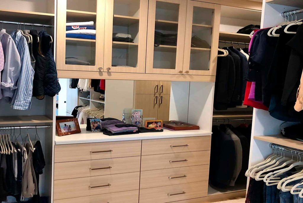 custom-closets-backing-or-no-backing